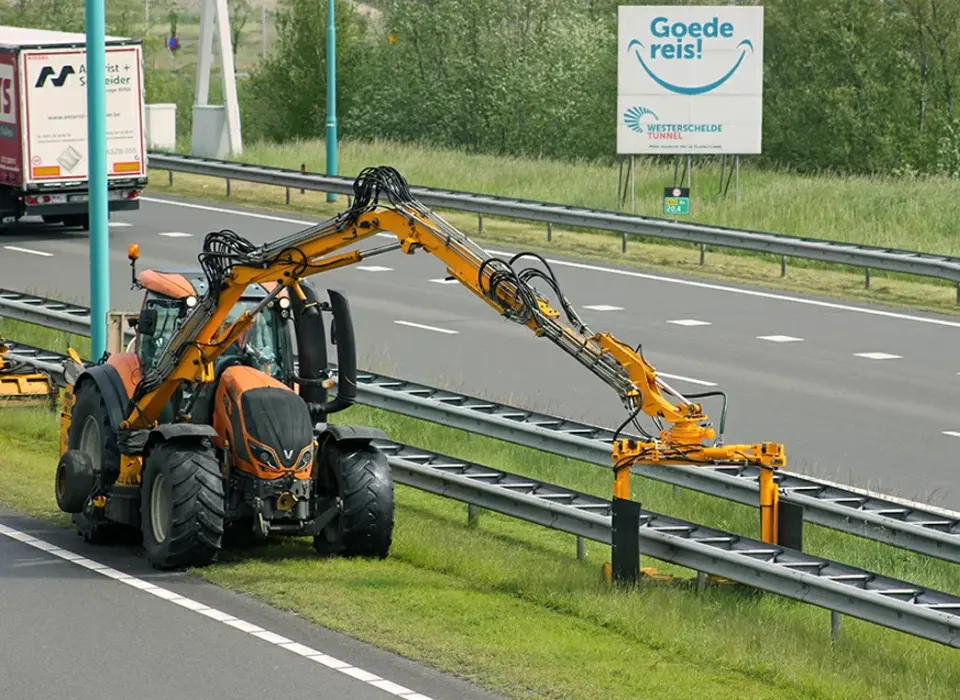 hary-janson-kosiarki-wysiegnikowe